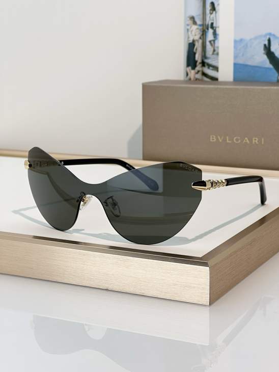 Picture of Bvlgari Sunglasses _SKUfw80880163fw